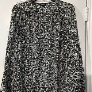 Black and White Long Sleeve Relaxed Blouse